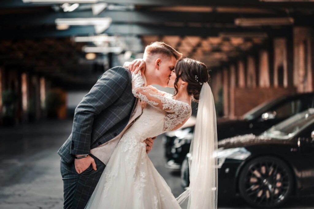 portrait of bride and groom kissing · free stock p