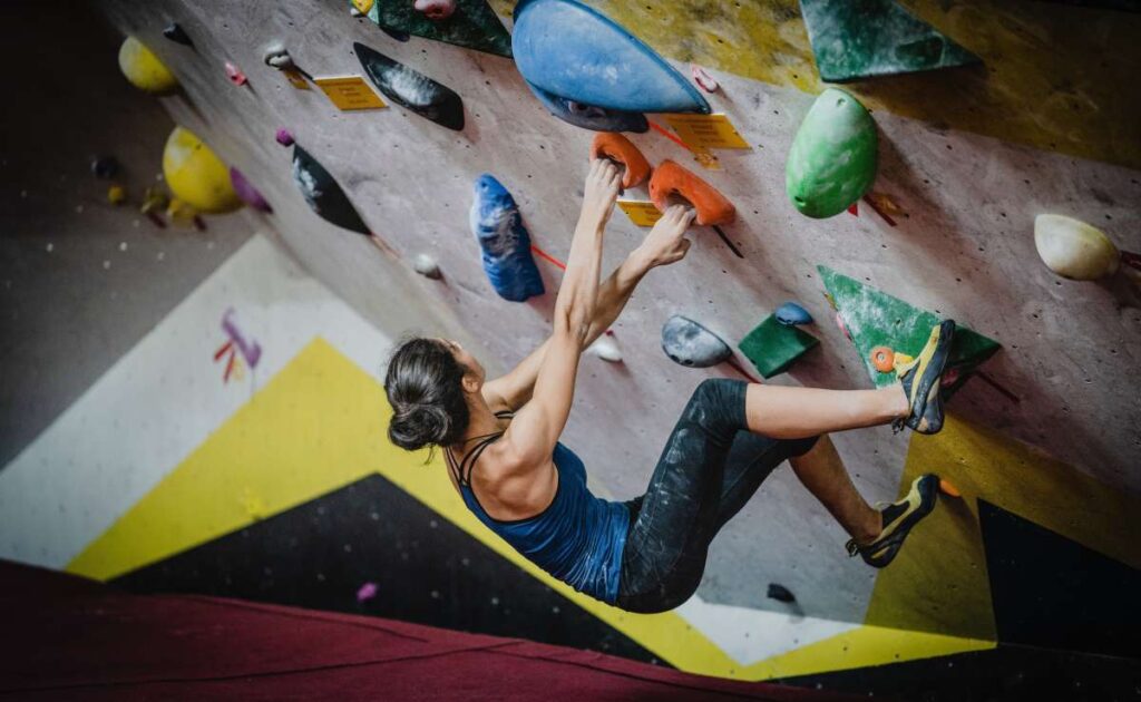 what are places to go indoor rock climbing in melbourne3