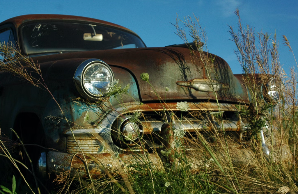what are some factors that can affect the value of a junk car